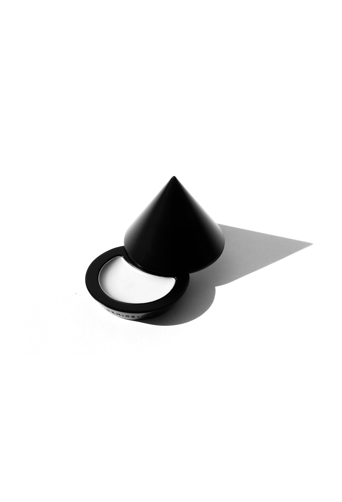 NO. 7 RESIN Compact Extrait Parfum Solide